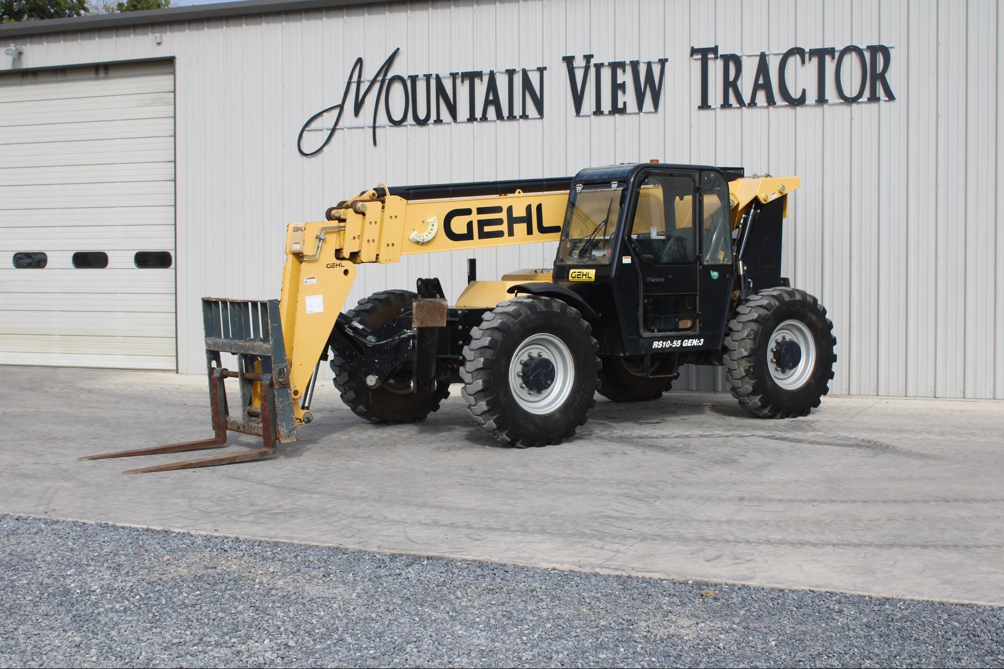 2020 Gehl RS10-55 Equipment Image0