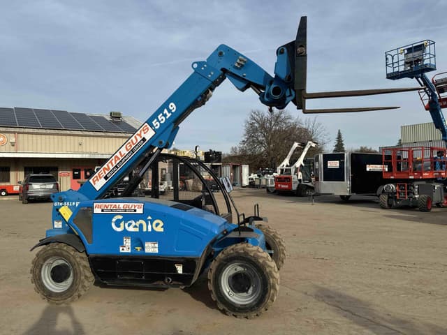 Image of Genie GTH-5519 equipment image 3