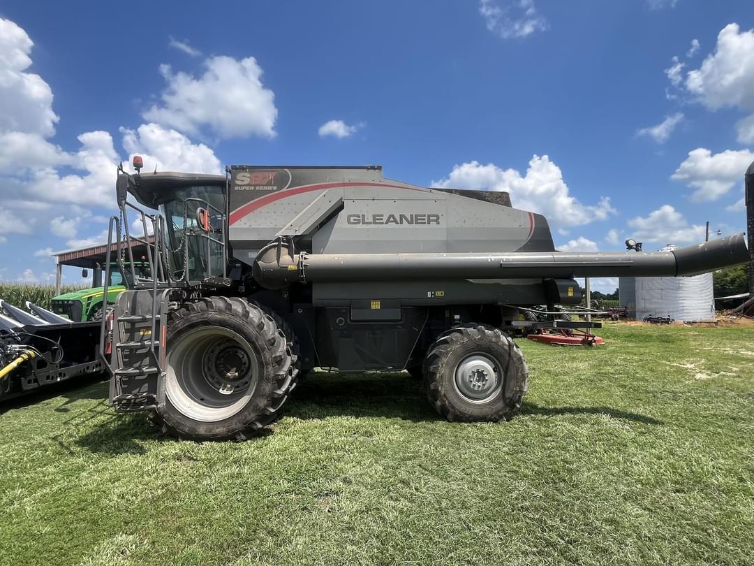 Image of Gleaner S97 Primary image