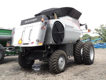 Main image Gleaner S97