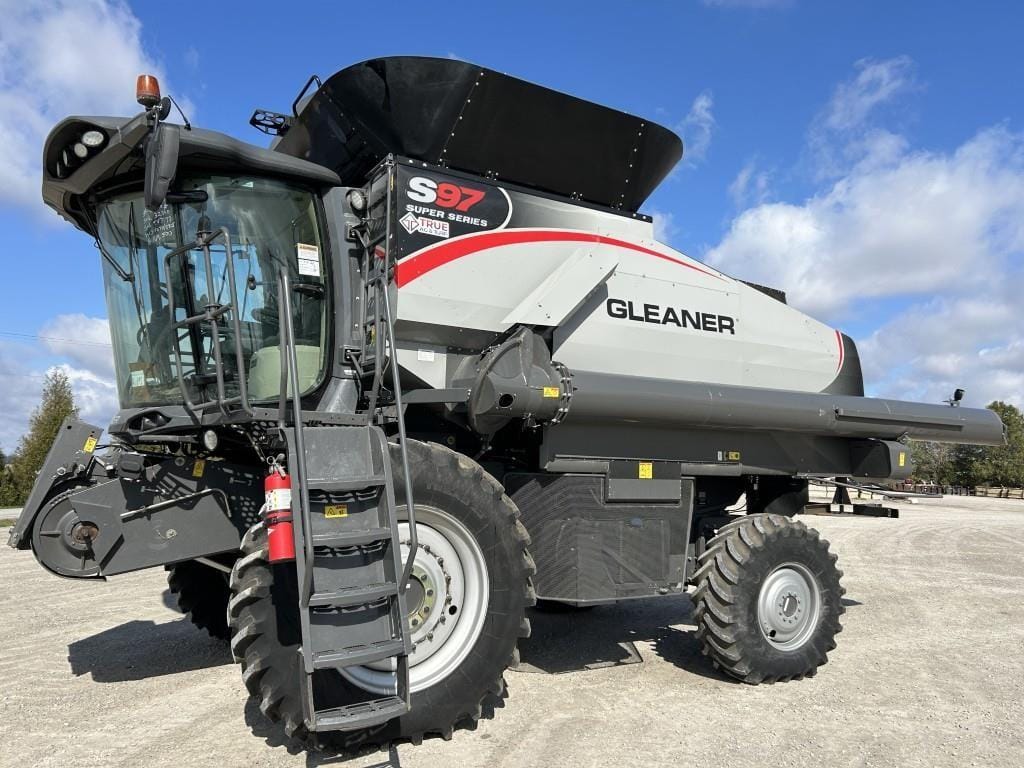2020 Gleaner S97 Equipment Image0
