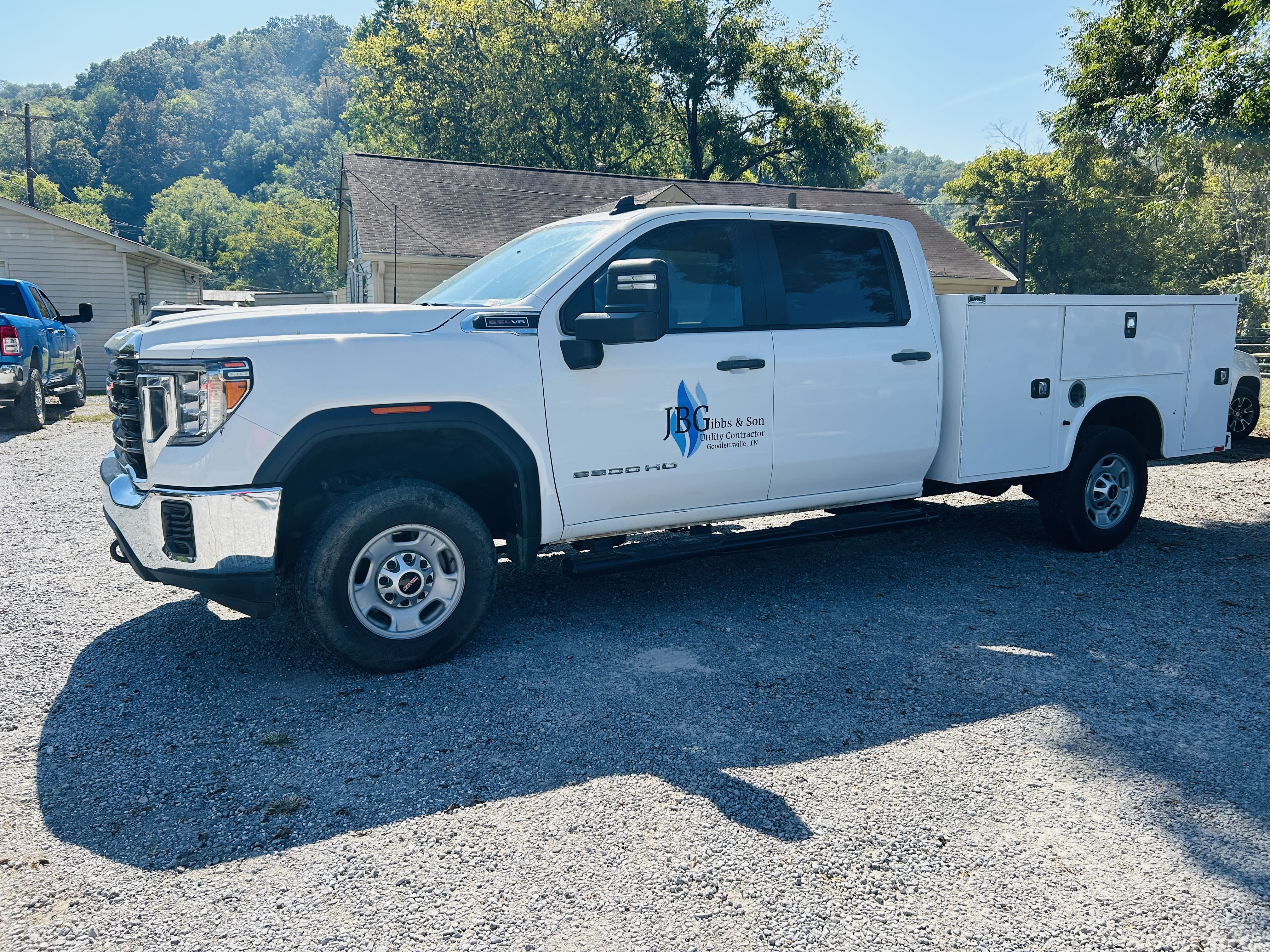 2020 GMC 2500HD Equipment Image0