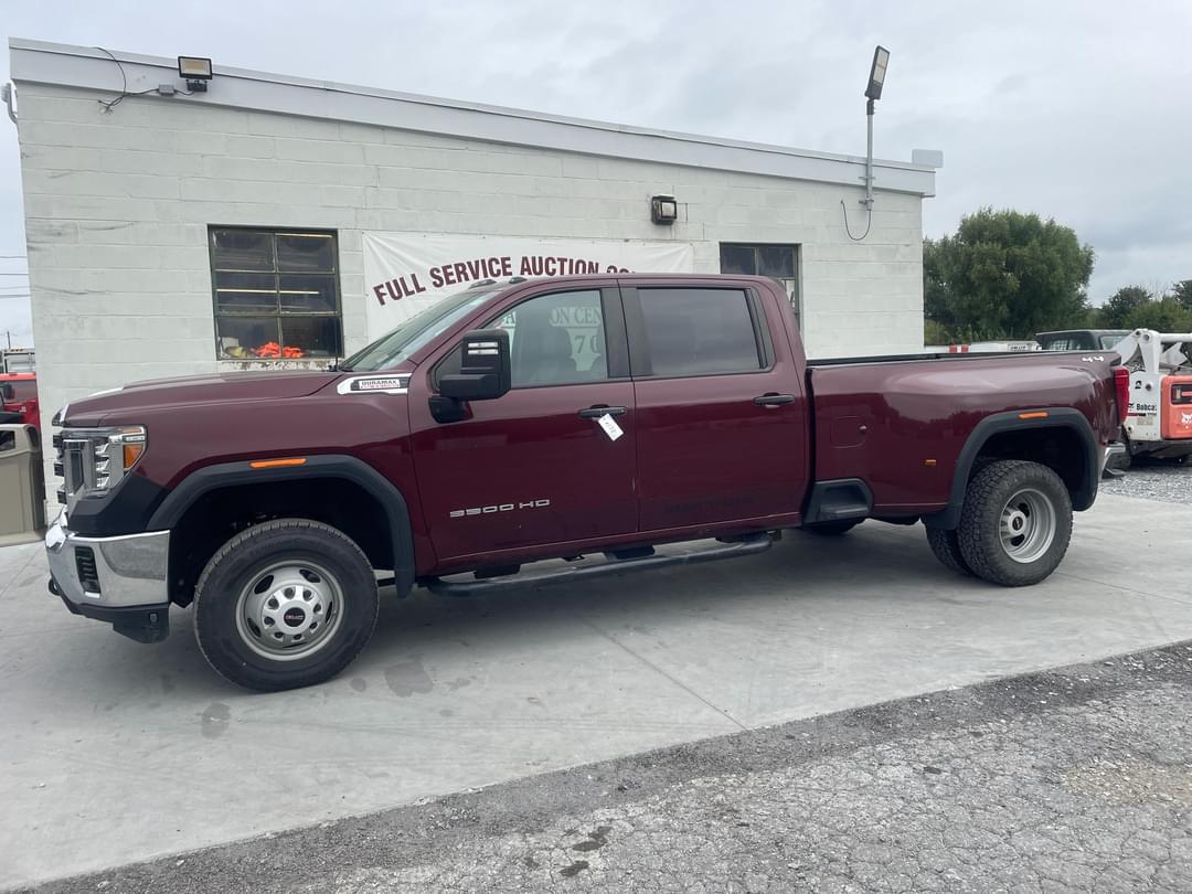 Image of GMC 3500HD Primary image