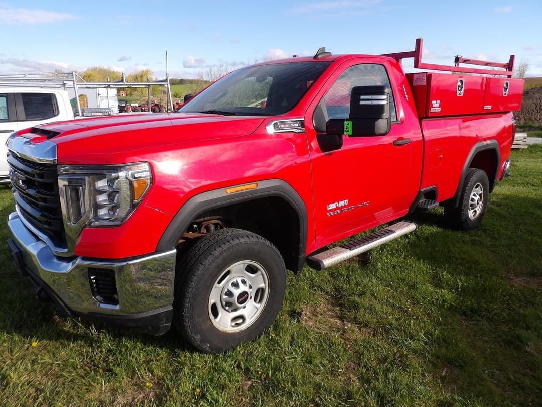 Image of GMC 2500HD Primary image