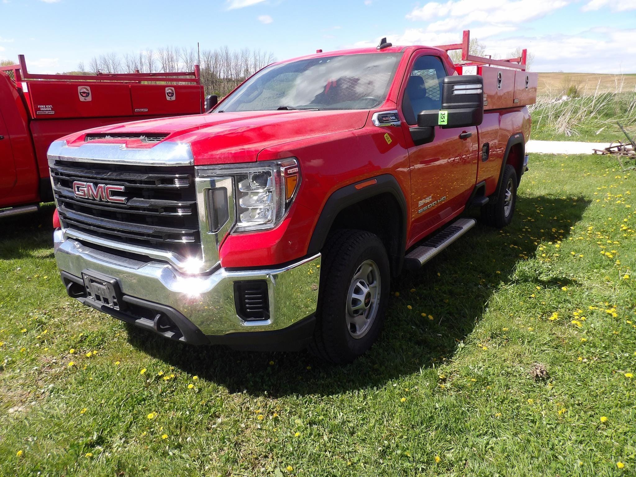 2020 GMC 2500HD Equipment Image0