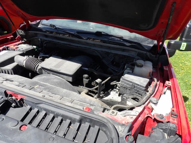 Image of GMC 2500HD equipment image 3