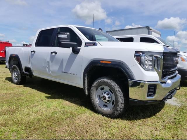Image of GMC 2500HD equipment image 1