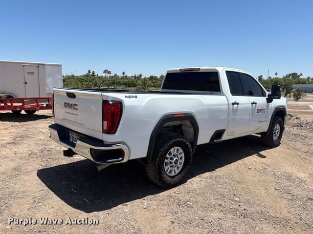 Image of GMC 2500HD equipment image 4