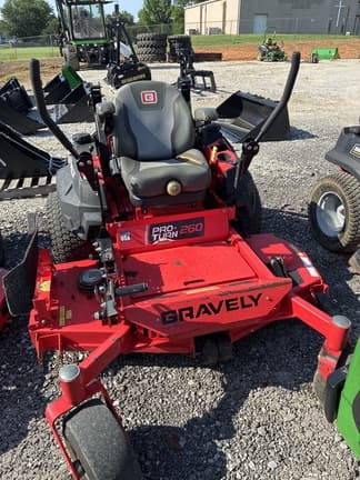 Image of Gravely Pro-Turn 260 Primary image
