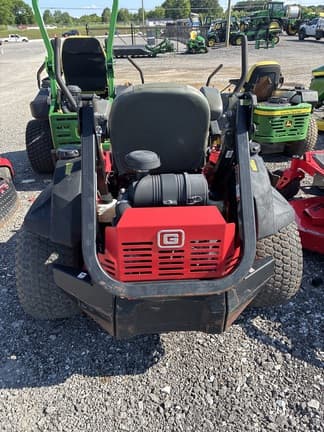 Image of Gravely Pro-Turn 260 equipment image 3