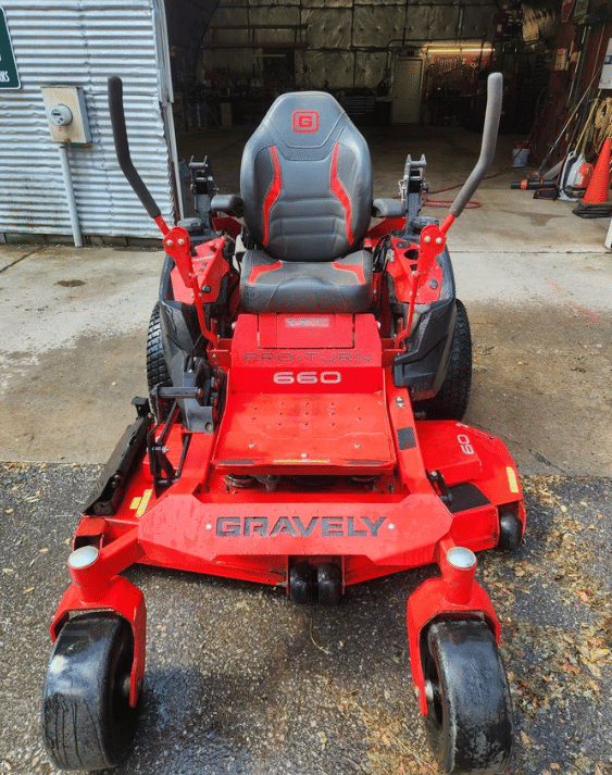 2020 Gravely Pro-Turn 660 Equipment Image0