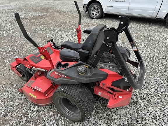 Image of Gravely Pro-Turn Z 52 Primary image