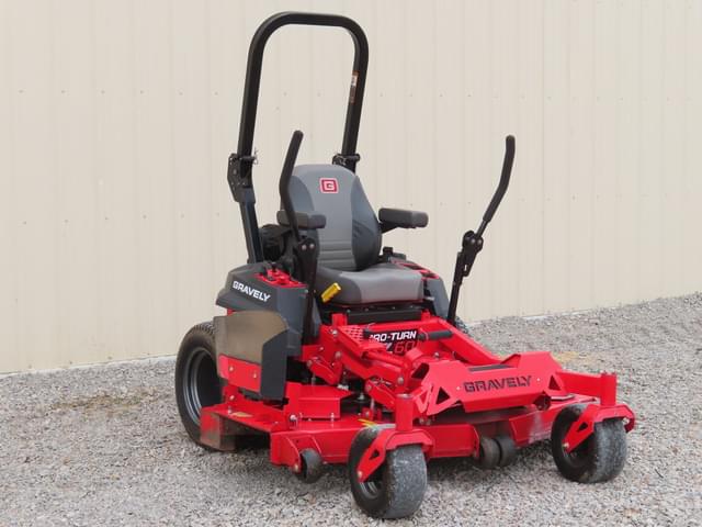 Image of Gravely Pro-Turn Z60 equipment image 3