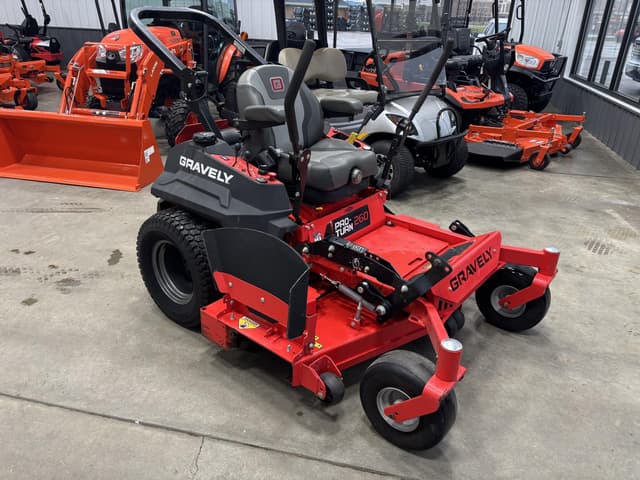 Image of Gravely 260 equipment image 2