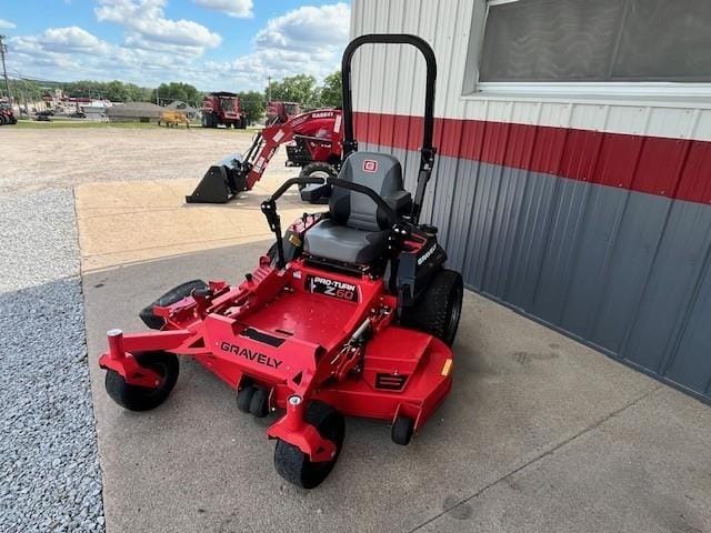 2020 Gravely Pro-Turn Z60 Equipment Image0
