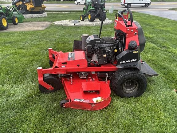 Image of Gravely Pro-Stance 60 equipment image 2