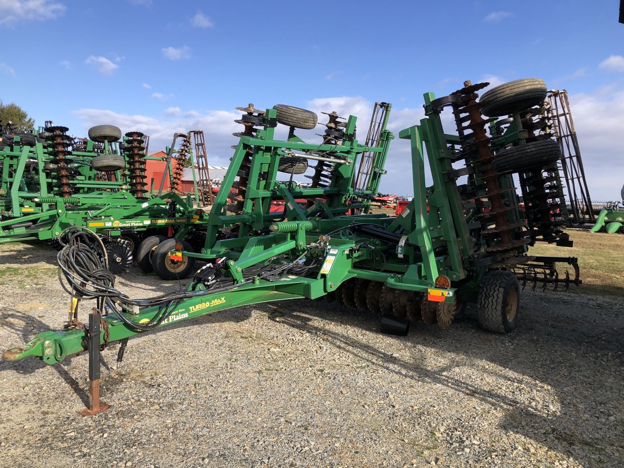 2020 Great Plains 2400TM Equipment Image0