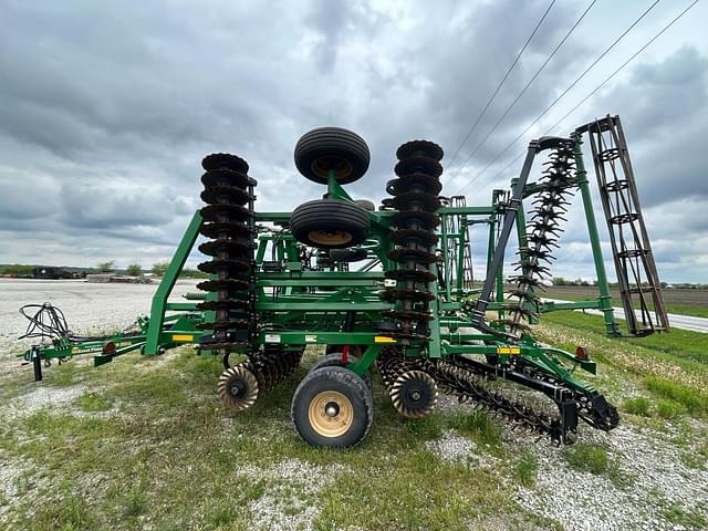Image of Great Plains 2400TM equipment image 4
