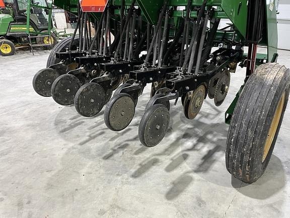 Image of Great Plains 706NT equipment image 4