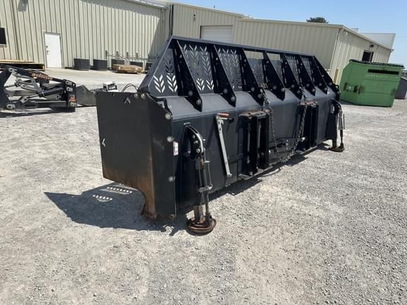 Image of Grouser Ag Pro 16 equipment image 2