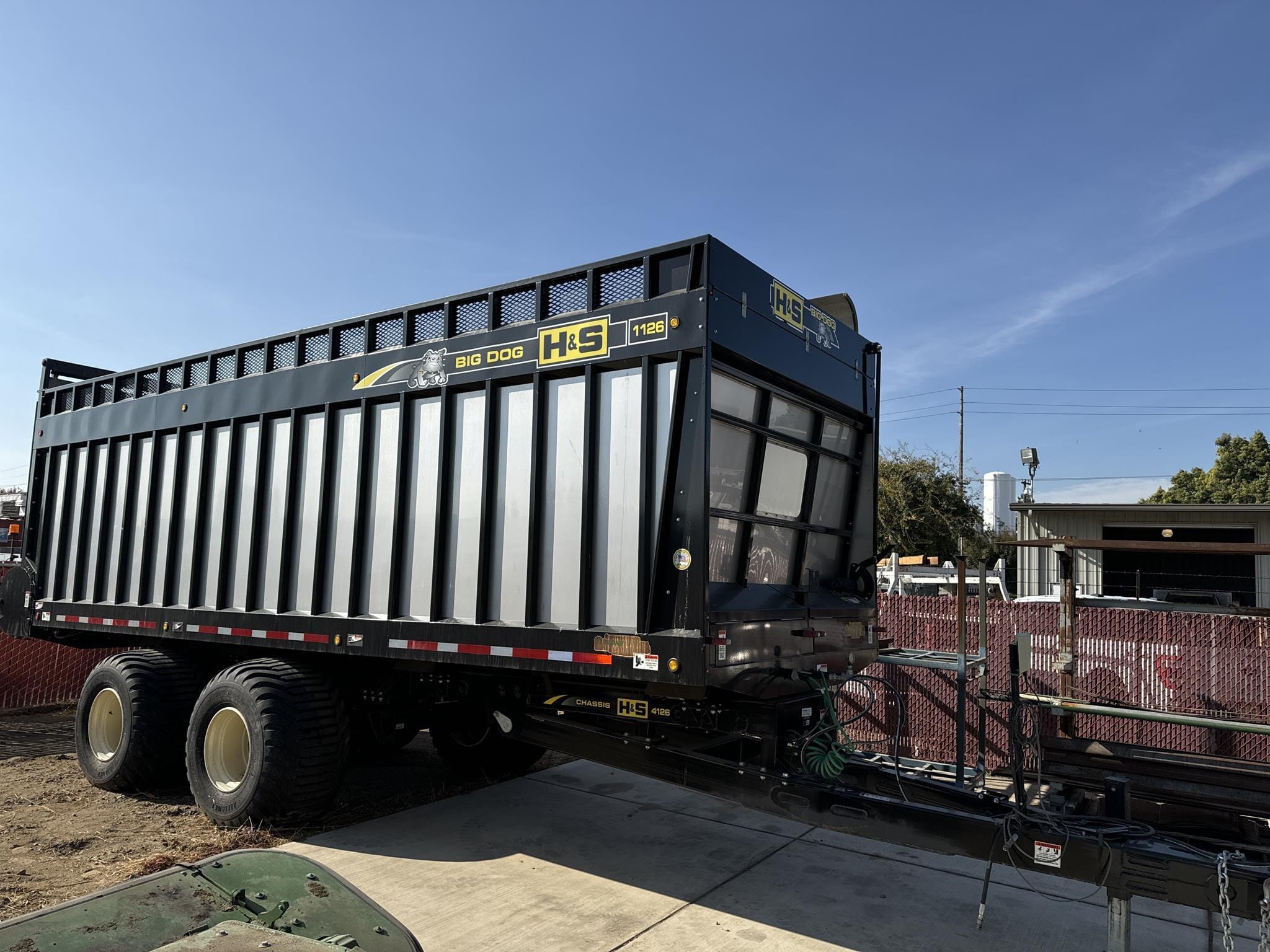 2020 H&S Big Dog 1126 Equipment Image0