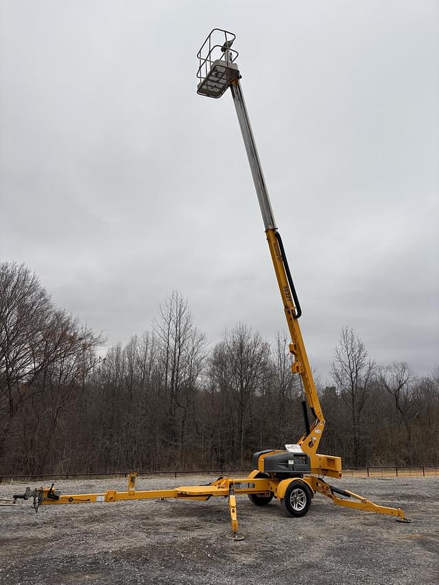 Image of Haulotte 3632T equipment image 4