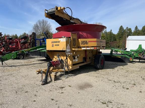 Image of Haybuster H-1130 equipment image 2