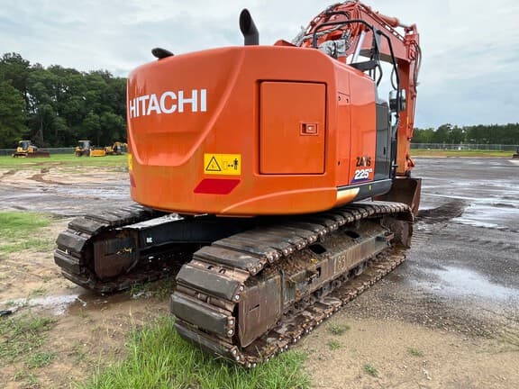 Image of Hitachi ZX225US-6 equipment image 2