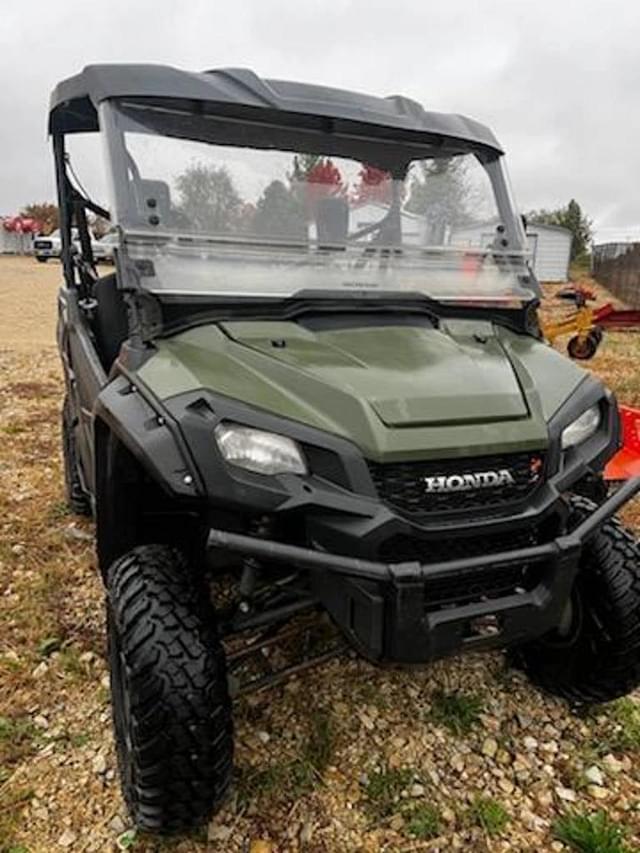 Image of Honda Pioneer 1000 equipment image 3