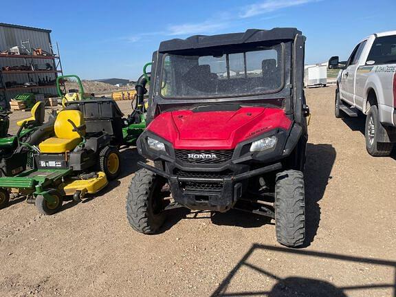 Image of Honda Pioneer 1000 equipment image 1