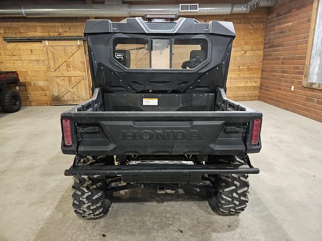 Image of Honda Pioneer 1000 Deluxe equipment image 4