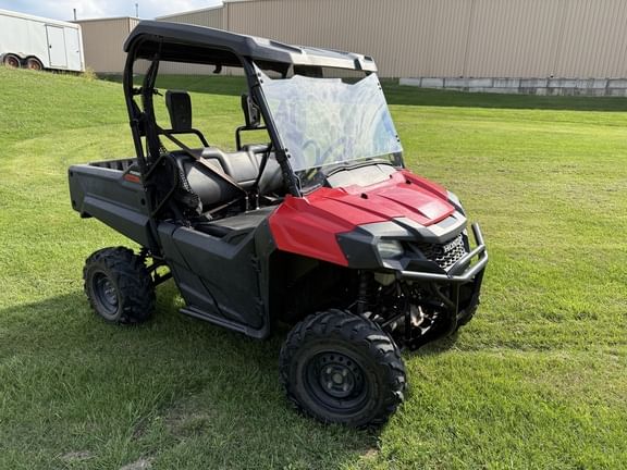 Main image Honda Pioneer 700