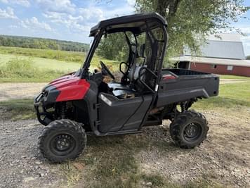 Main image Honda Pioneer 700