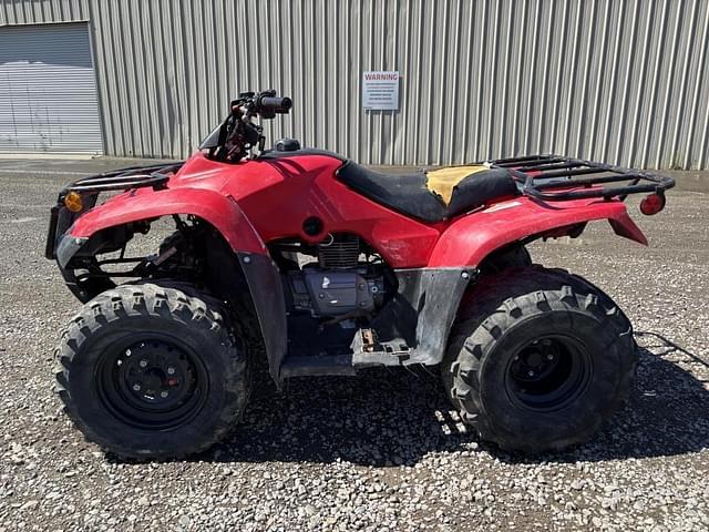 Image of Honda TRX250 equipment image 4