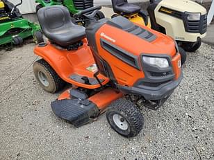 Main image Husqvarna YTH22V46