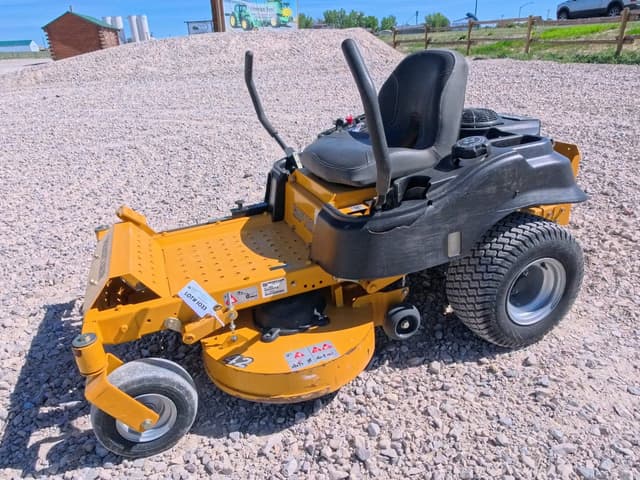 Image of Hustler Raptor equipment image 1