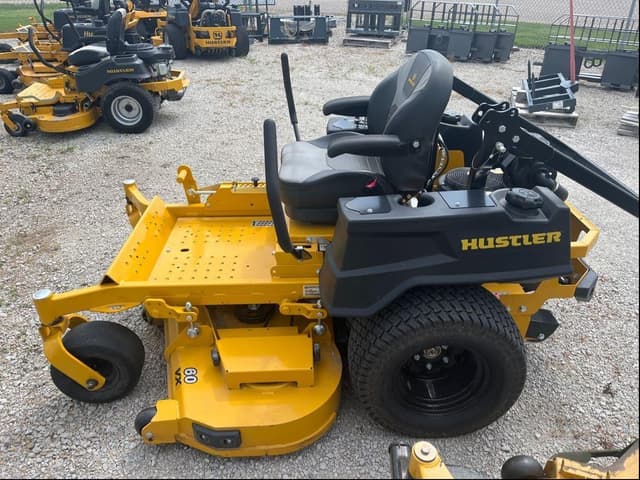 Image of Hustler X-ONE equipment image 2