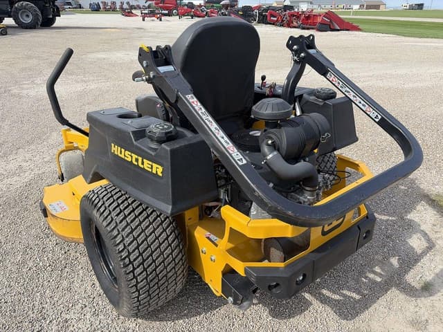 Image of Hustler X-ONE equipment image 4