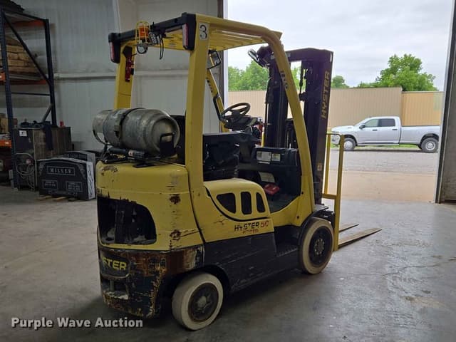Image of Hyster S50FT equipment image 4