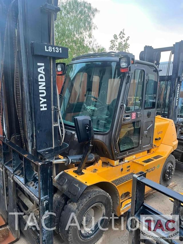 Image of Hyundai 70D-9 equipment image 4