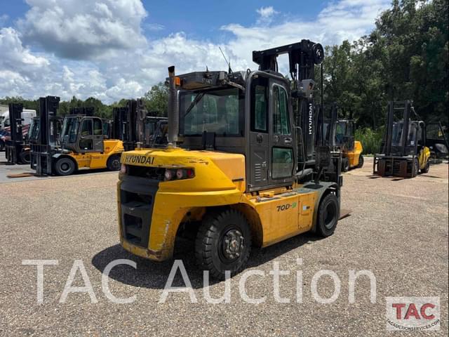 Image of Hyundai 70D-9 equipment image 4