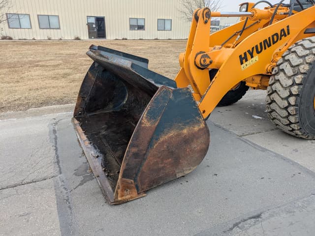 Image of Hyundai HL940XT equipment image 4