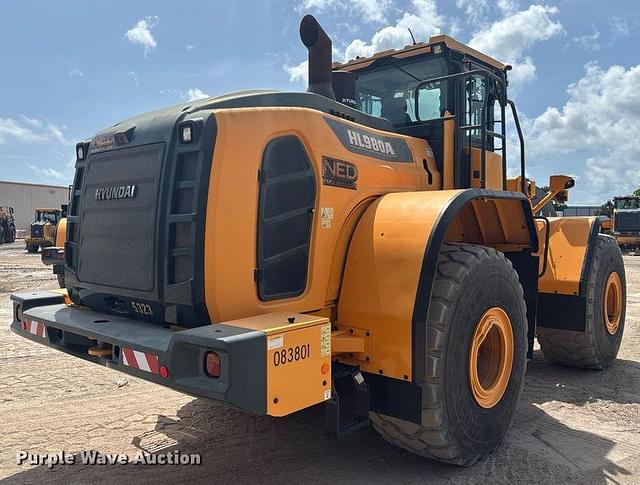 Image of Hyundai HL980A equipment image 4