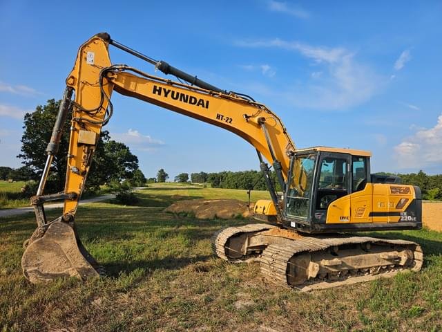 Image of Hyundai HX220LC equipment image 3