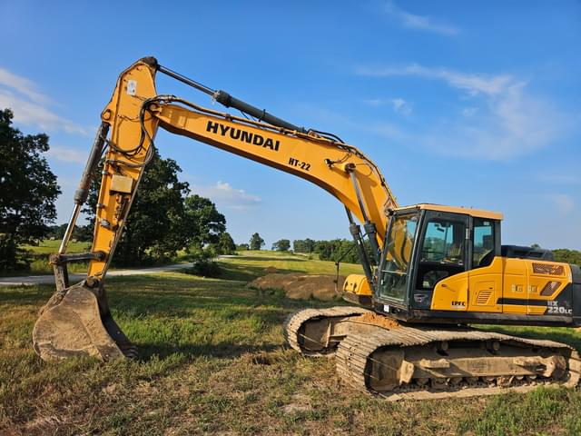 Image of Hyundai HX220LC equipment image 4