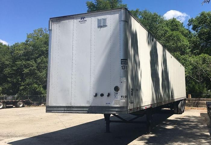 2020 Hyundai  VC2530152-AJS Equipment Image0