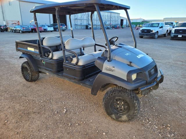 Image of Club Car Carryall 1700 equipment image 1