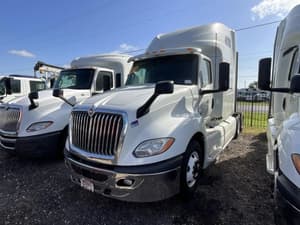 2020 International LT625 Image