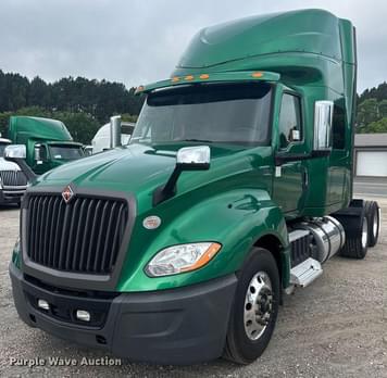 Main image International LT625