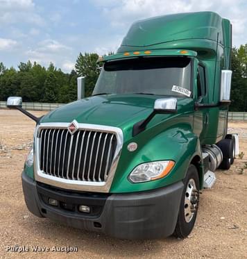 Main image International LT625